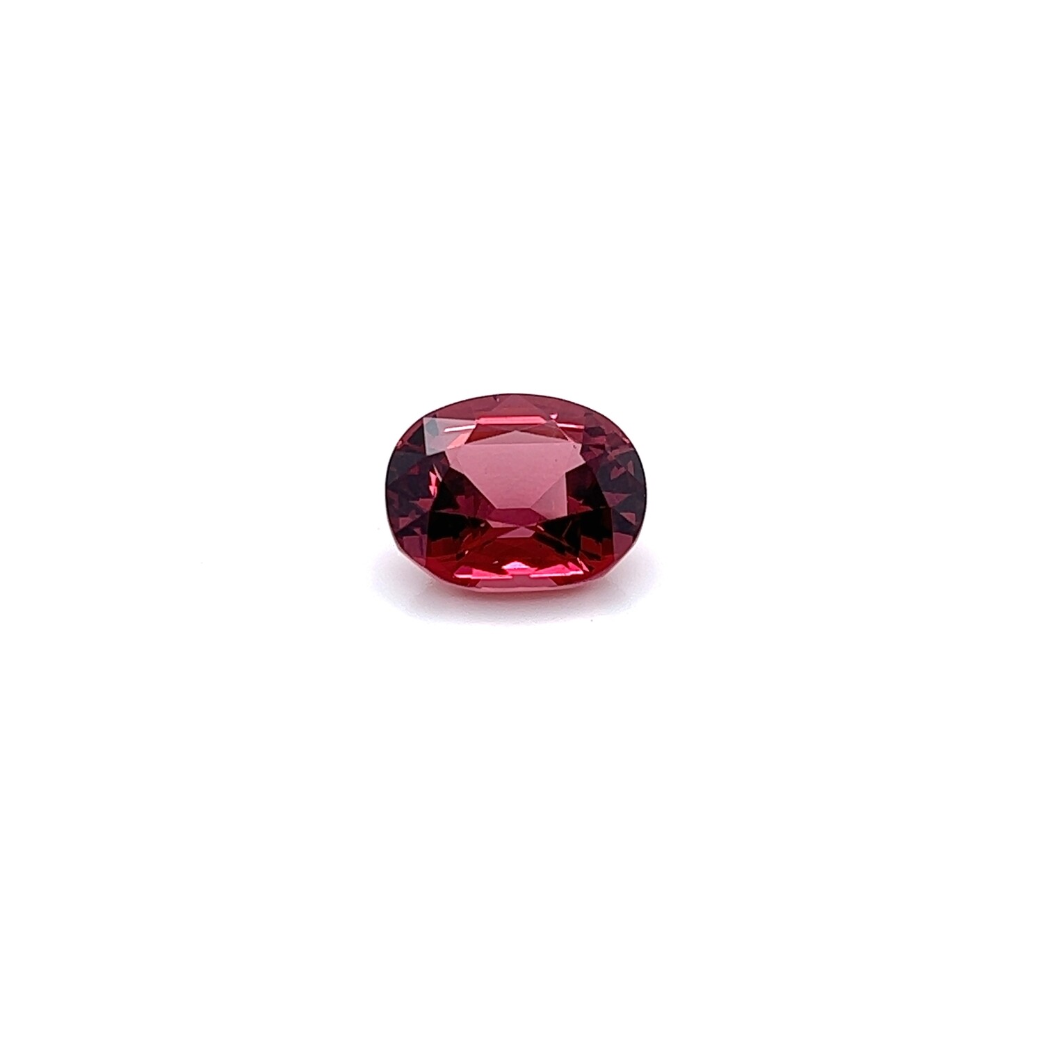 5.53 ct. Гранат природный розово-оранжевый кушон/ Natural pinkish-orange garnet cushion (арт. 0335)