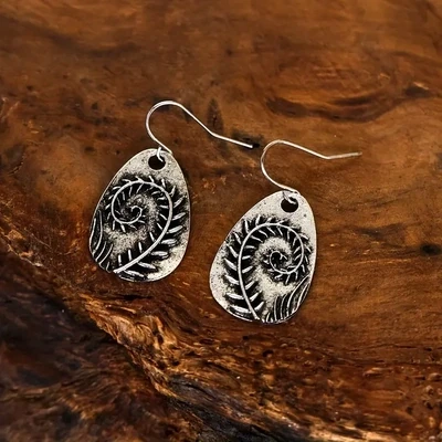Water Drop Shape With Twig Pattern Hook Earrings Retro Boho