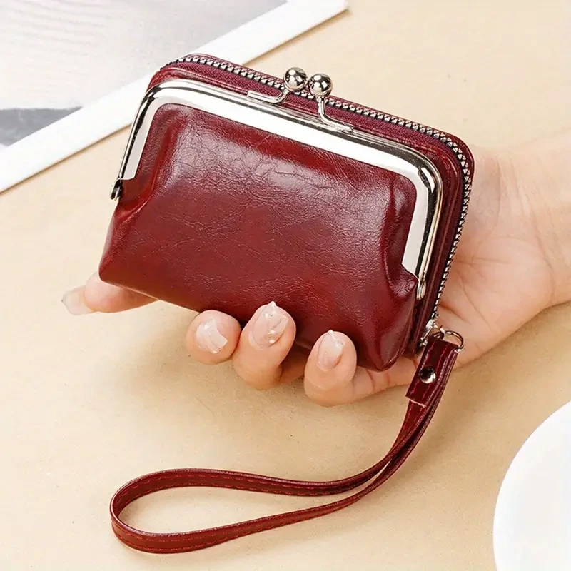 Retro Chic: Genuine Leather Wallet with Kiss Lock for Women&#39;s Credit Card Organization