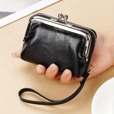 Retro Chic: Genuine Leather Wallet with Kiss Lock for Women&#39;s Credit Card Organization
