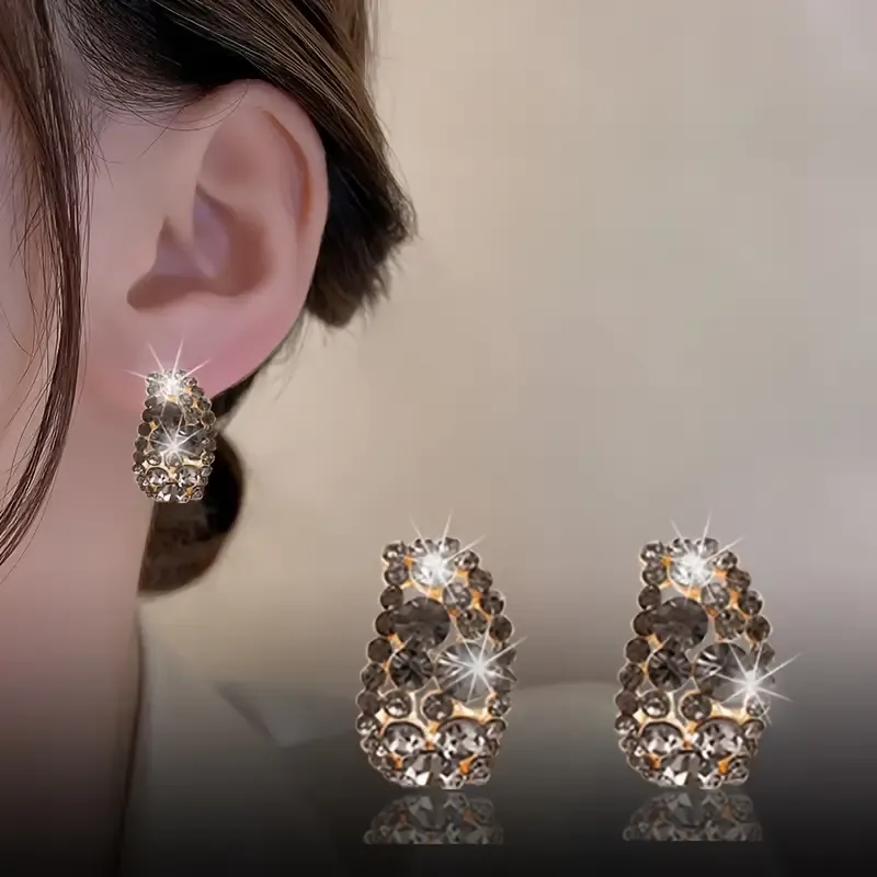 Grey  1 Pair Gorgeous Synthetic Rhinestone Earrings, Alloy with Copper Ear Needle, Mixed Color Glass Mosaic, Luxury Fashion Jewelry for Women.