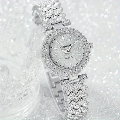 A Women&#39;s Fashion Quartz Watch With A Versatile Temperament.