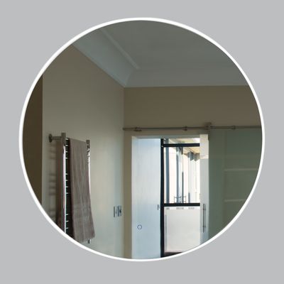 ​Circular Glow Mirror