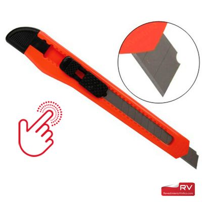 Cutter Básico Rojo para Revestimiento Vinílico con Cuchilla de 45 Grados 9 mm Cutter Básico Rojo para Revestimiento Vinílico con Cuchilla de 45 Grados 9 mm