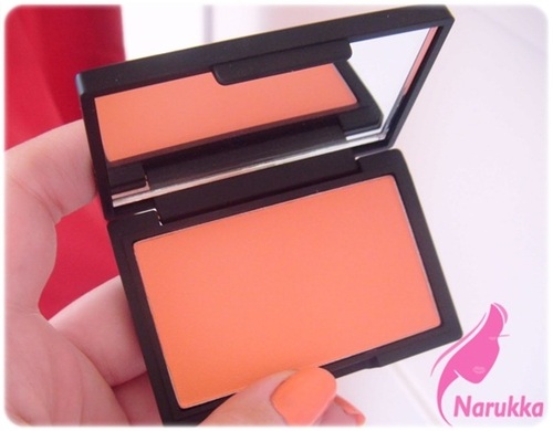 sleek blush life's a peach