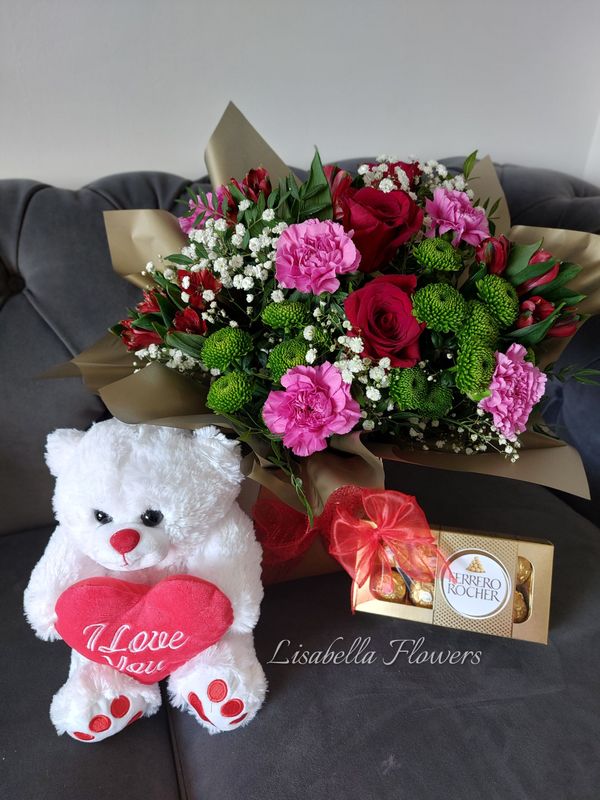 Love in Bloom Gift Set