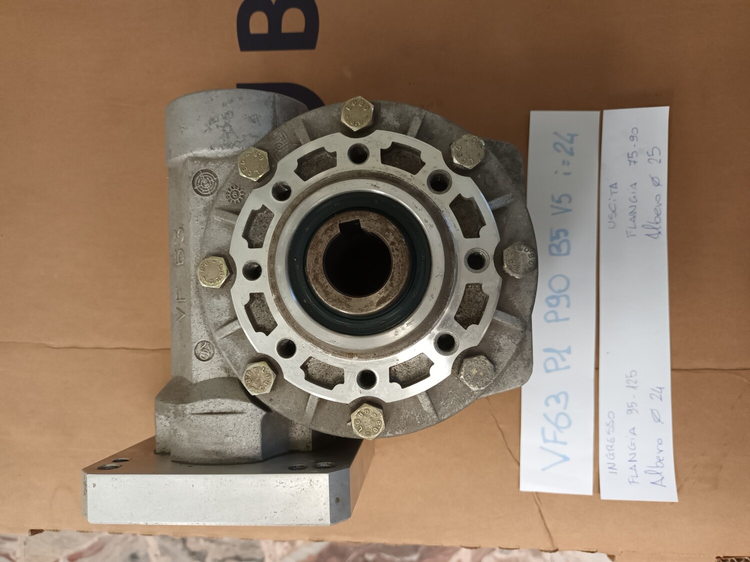 Riduttore VF 63 P1 V5 I=24