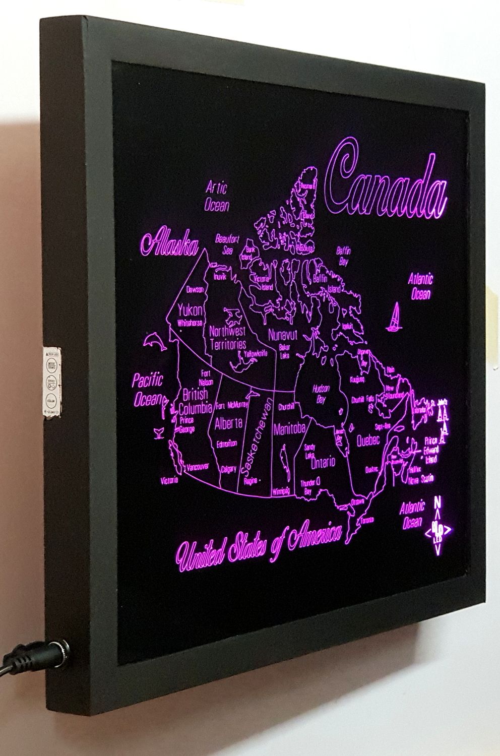 LED Gift Map of CANADA, Map Sizes:: Medium 505mm (19-7/8&quot;)w x 450mm (17-3/4)h