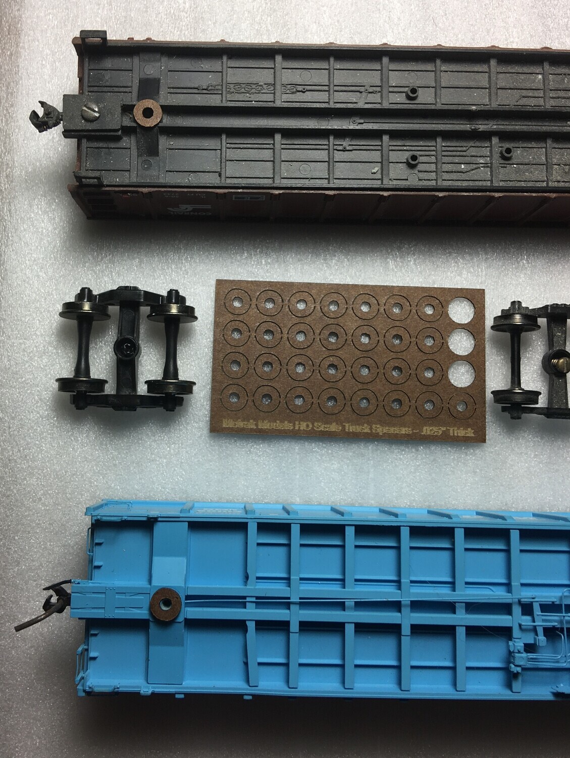 HO - Truck Spacers - Assortment of thickness.
