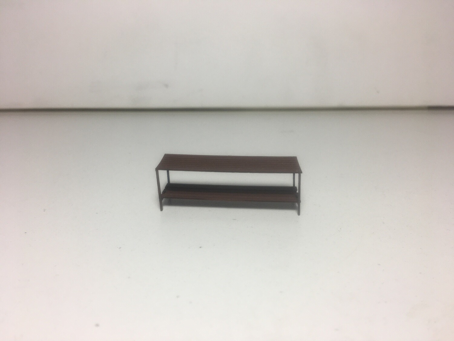 S - Work Benches