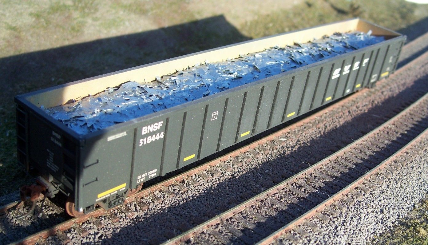 HO - ExactRail 3564 Gondola - Scrap Aluminum Load