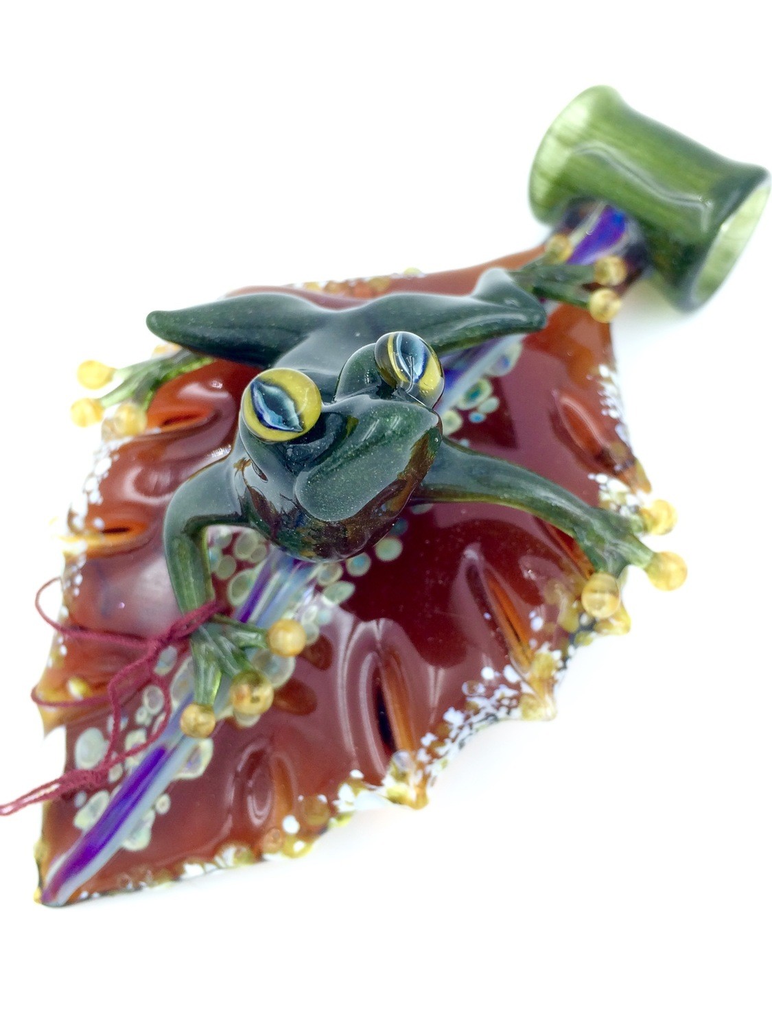 Dave Sandidge: Frog/Leaf