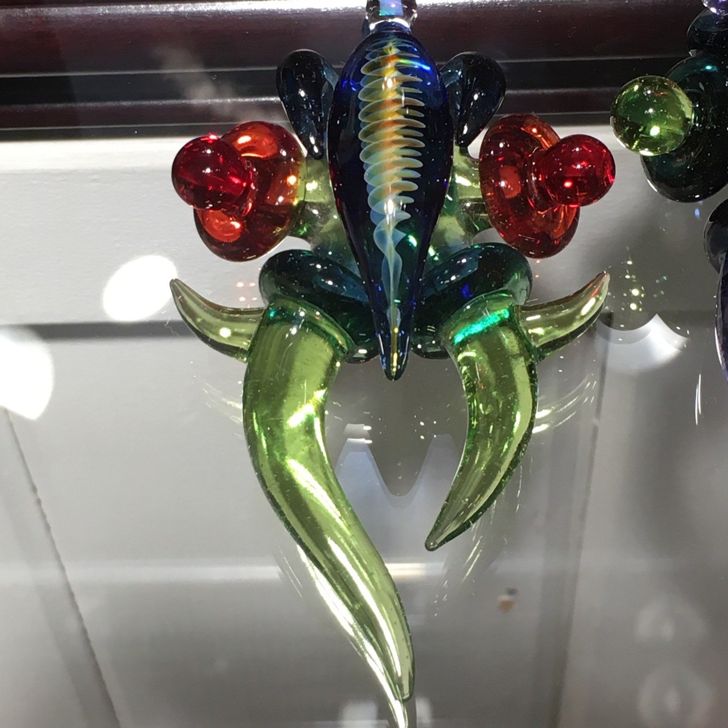 Akatsuki Glass Movement Green Pendant