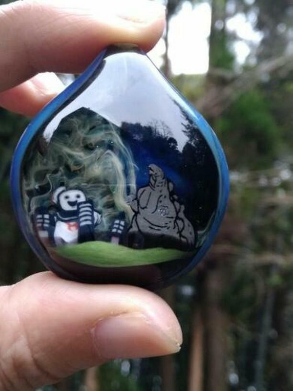 Azul “Godzilla Vs Stay Puft”  Pendant