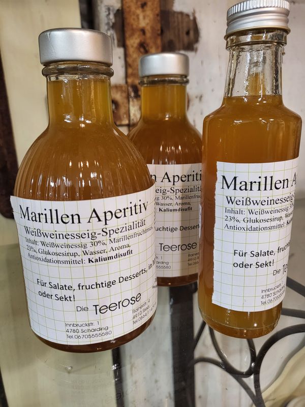 Marillen Aperitiv Essig