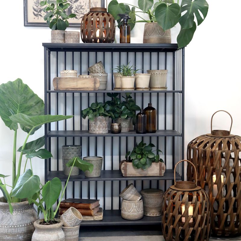 Regal, H132/L97/B38 cm antique schwarz KEIN VERSAND