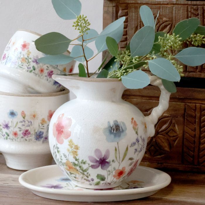 Blumen Krug, H18,5/D20,5 cm creme