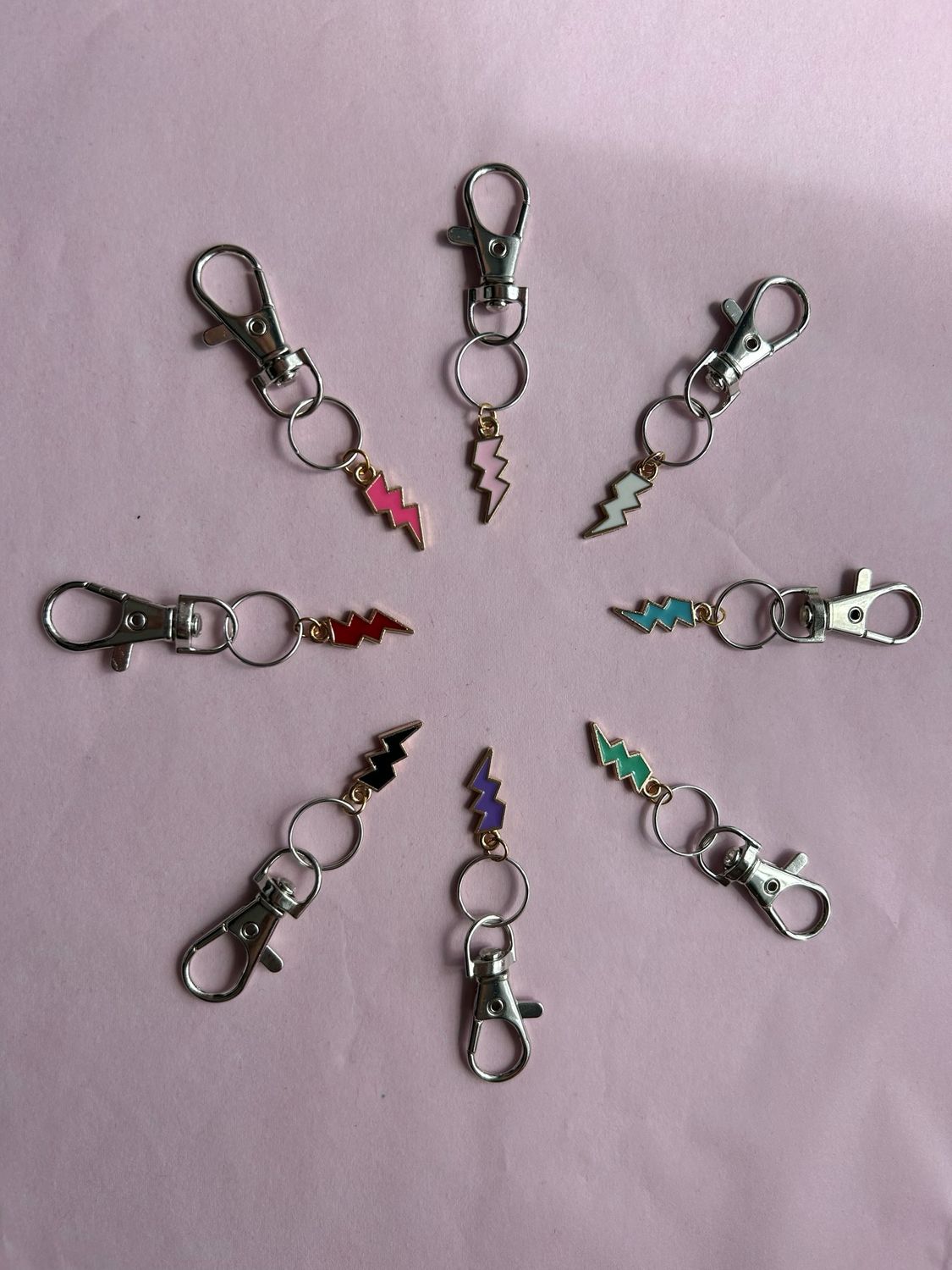 Lighting bolt charm ⚡️