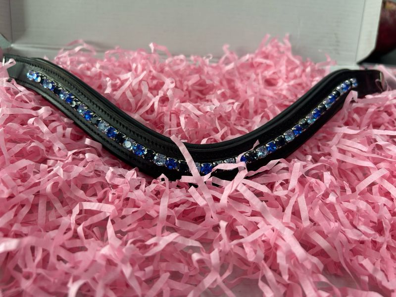 Triple alternating crystal browband