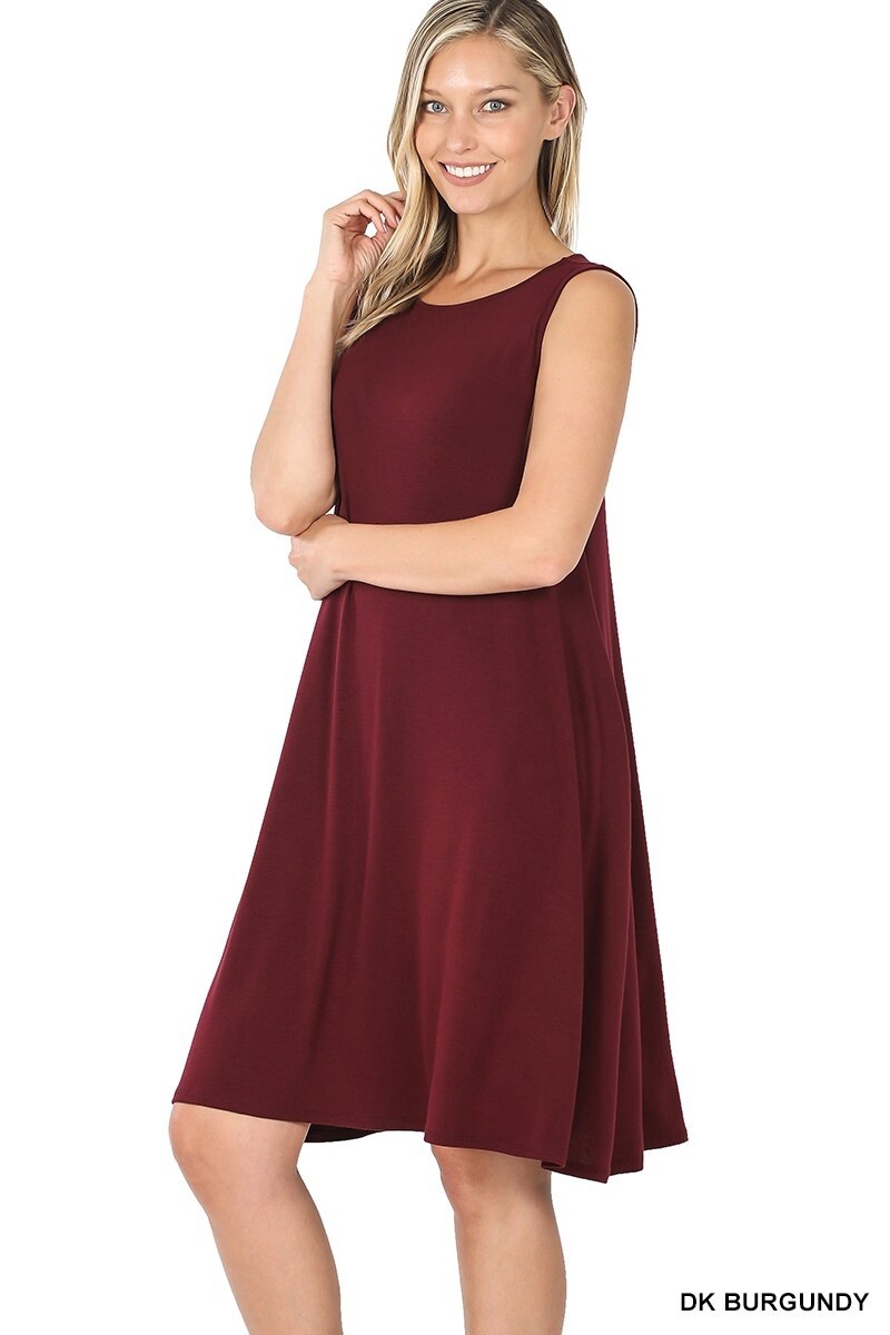 SLEEVELESS FLARED DRESS WITH SIDE POCKETS