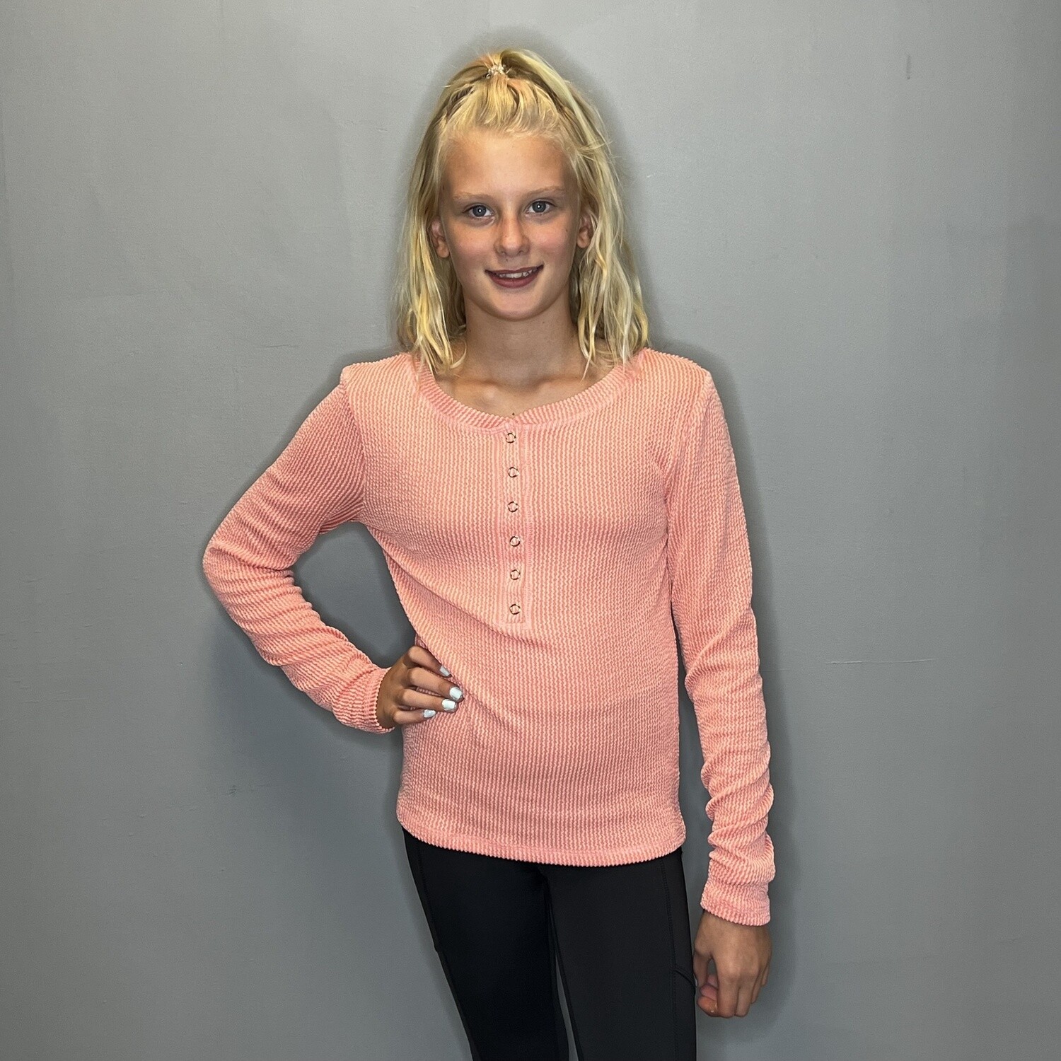 SNAP BUTTON FRONT LONG SLEEVE TOP