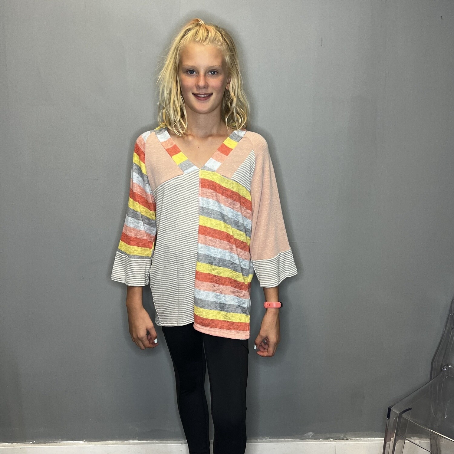 Colorful V-Neck 3/4 Sleeve Sweater