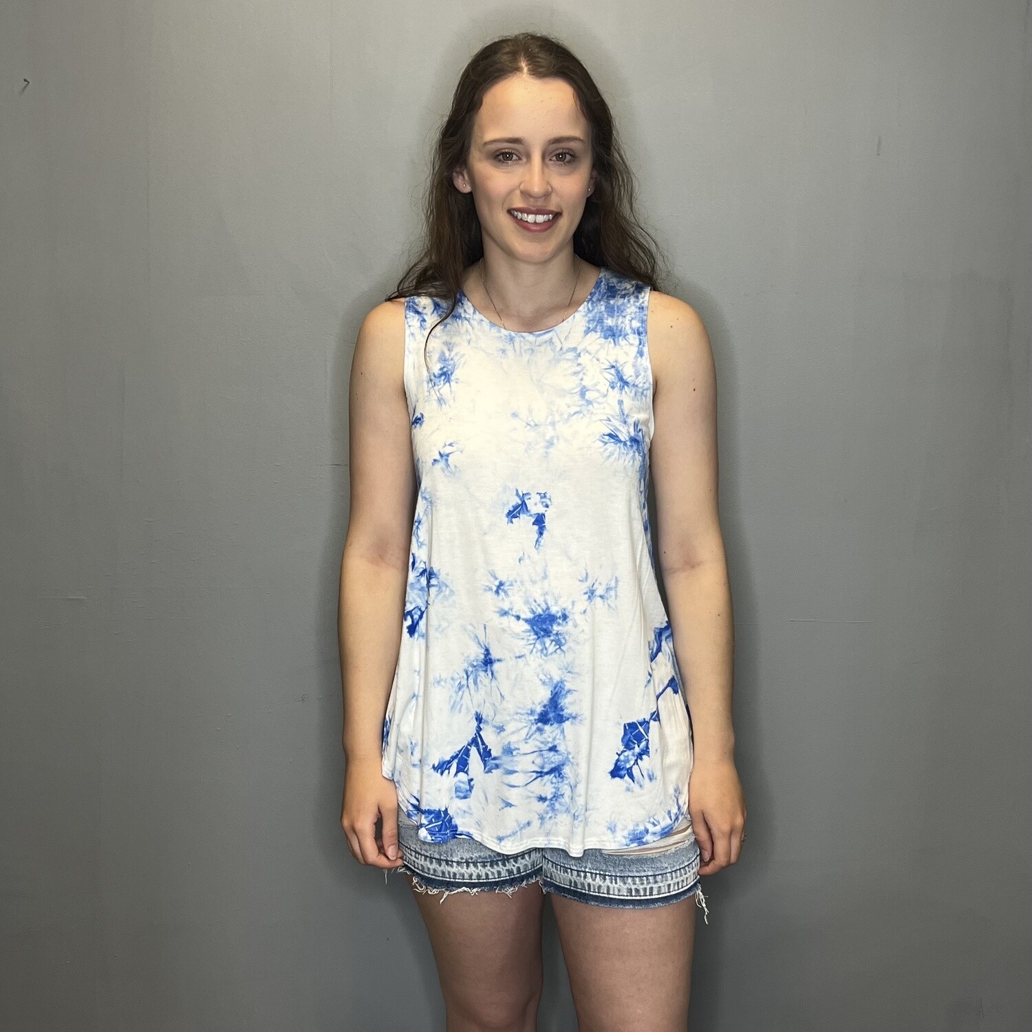 Tie dye sleeveless top