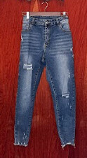 Distressed ankle length jeans