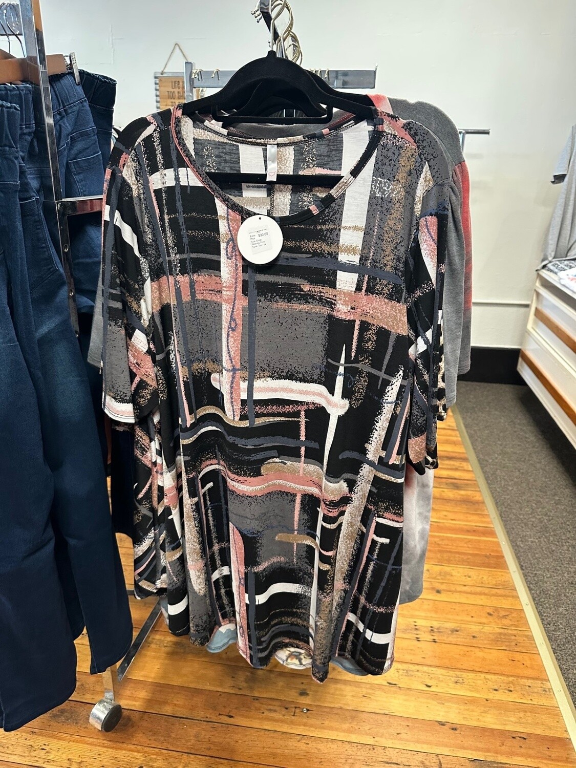 Extra Plus Size Short Sleeves Print Tunic Top
