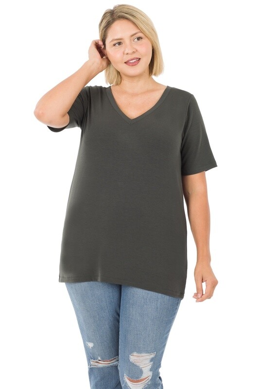 PLUS SHORT SLEEVE V-NECK TEE