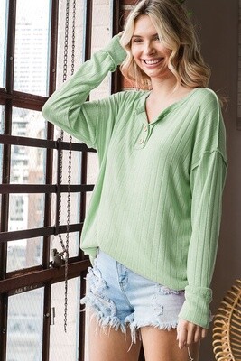 RIBBED BUTTON FRONT TOP