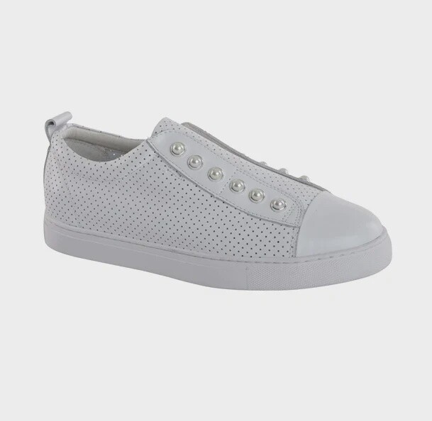 Hinako White Pearl Sneaker
