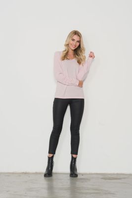 Holmes & Fallon Pink Cashmere Jumper with Ruched Sleeves Pink