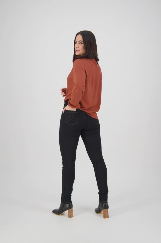 Vassalli Skinny Leg F/L Basket Weave Pocket Jean Black