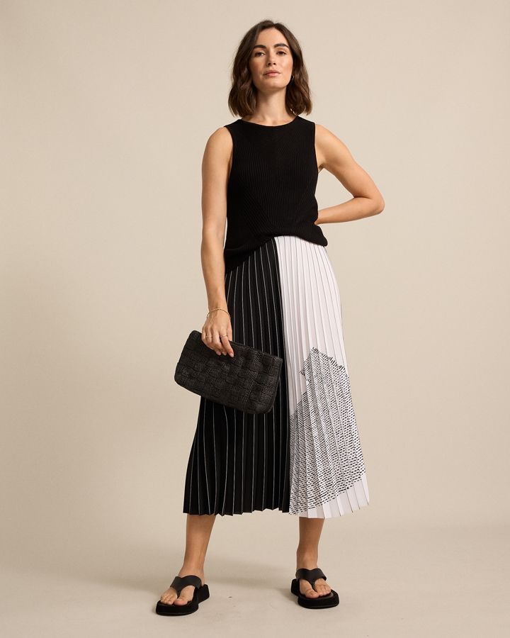 Marco Polo Pleated Mono Skirt Black