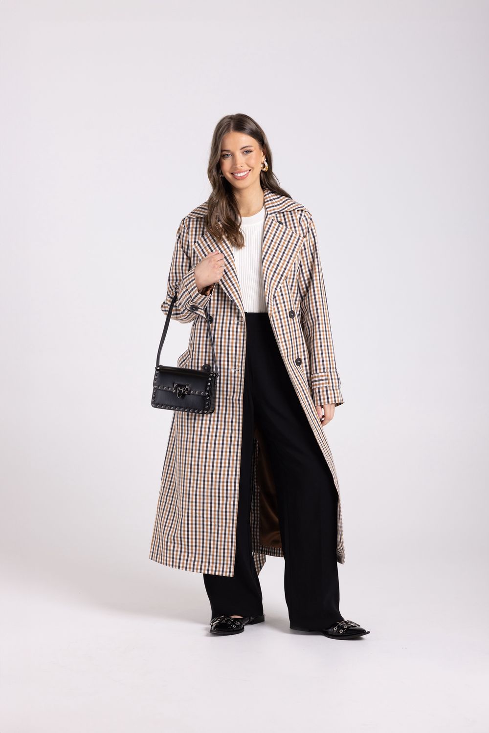 Two T&#39;s Check Trench