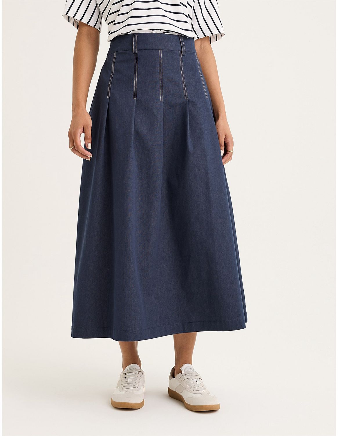 Yarra Trail Quartz Skirt Indigo