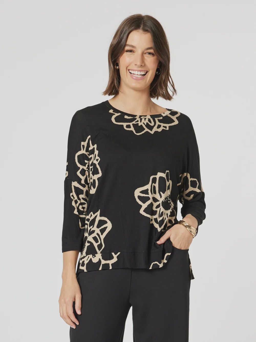 Clarity Louvre Top Black &amp; Natural
