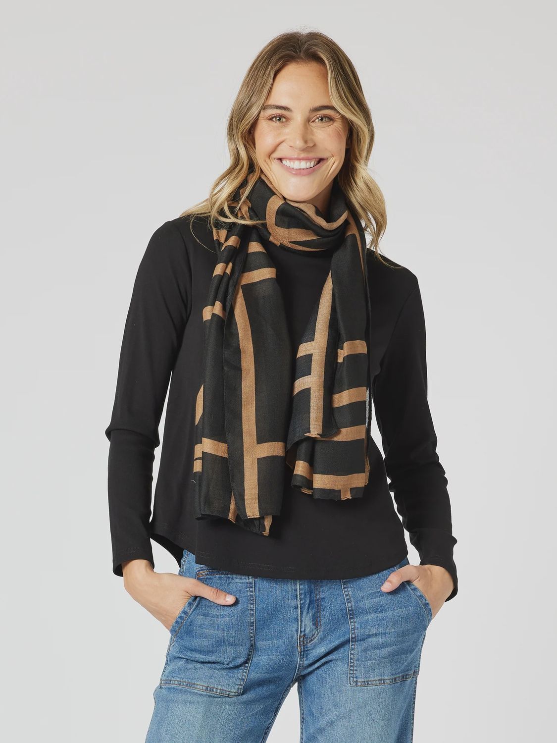 Gordon Smith Wellington Scarf Caramel
