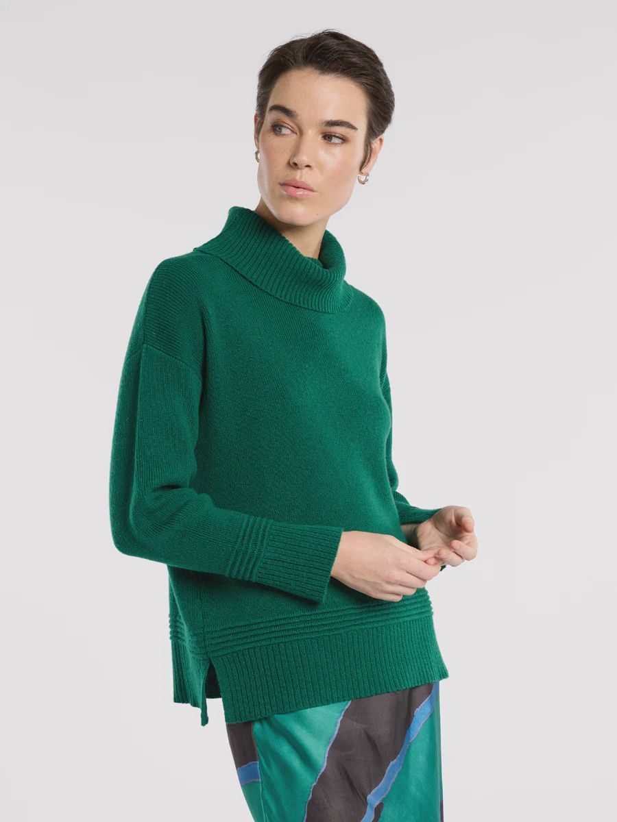 Marco Polo Tuck Detail Rib Knit Emerald