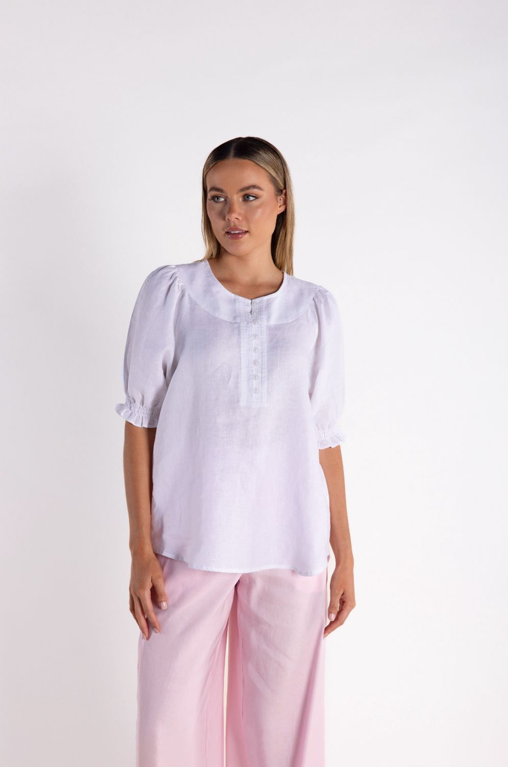Two T&#39;s Linen Top White