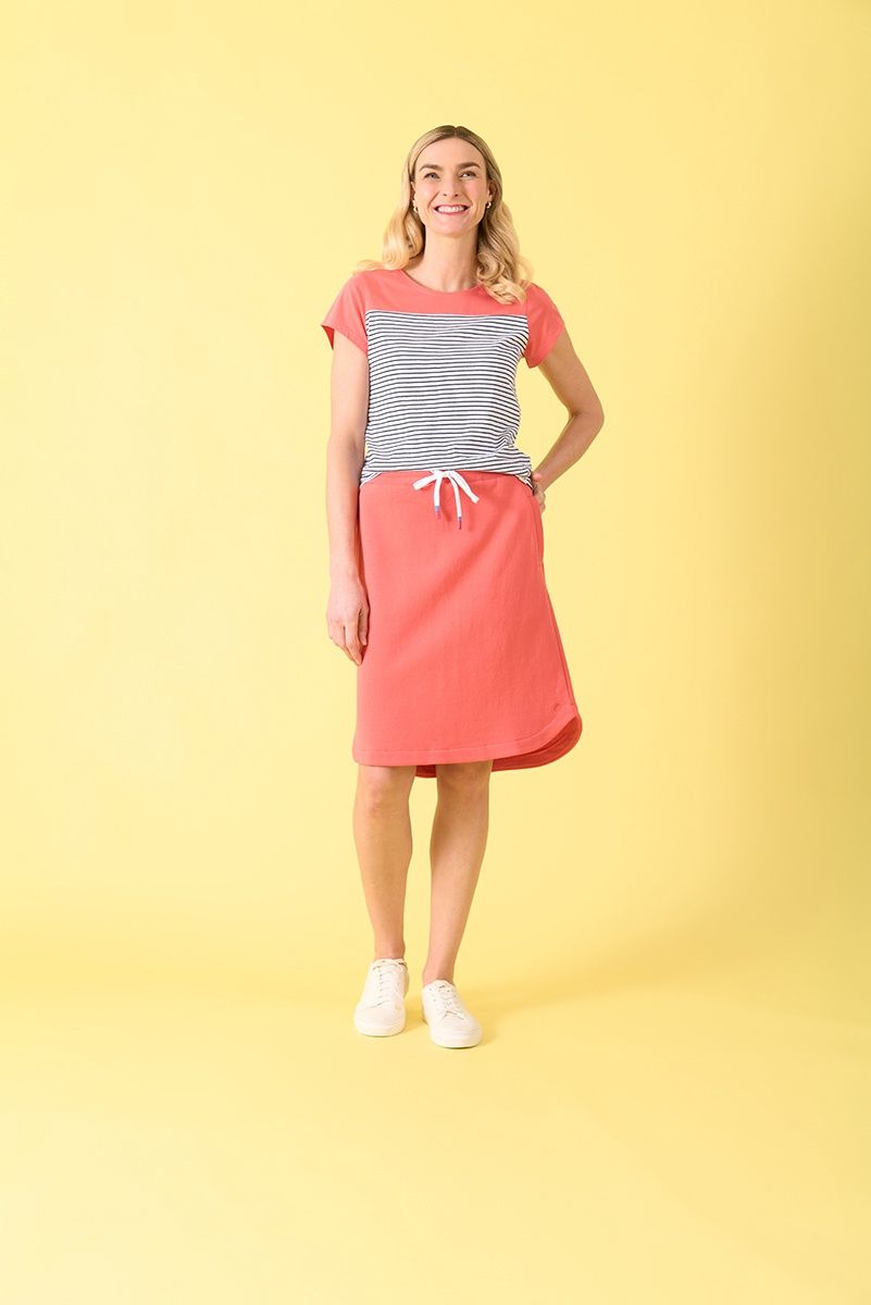 Charlie Jane Sumner Tee Coral
