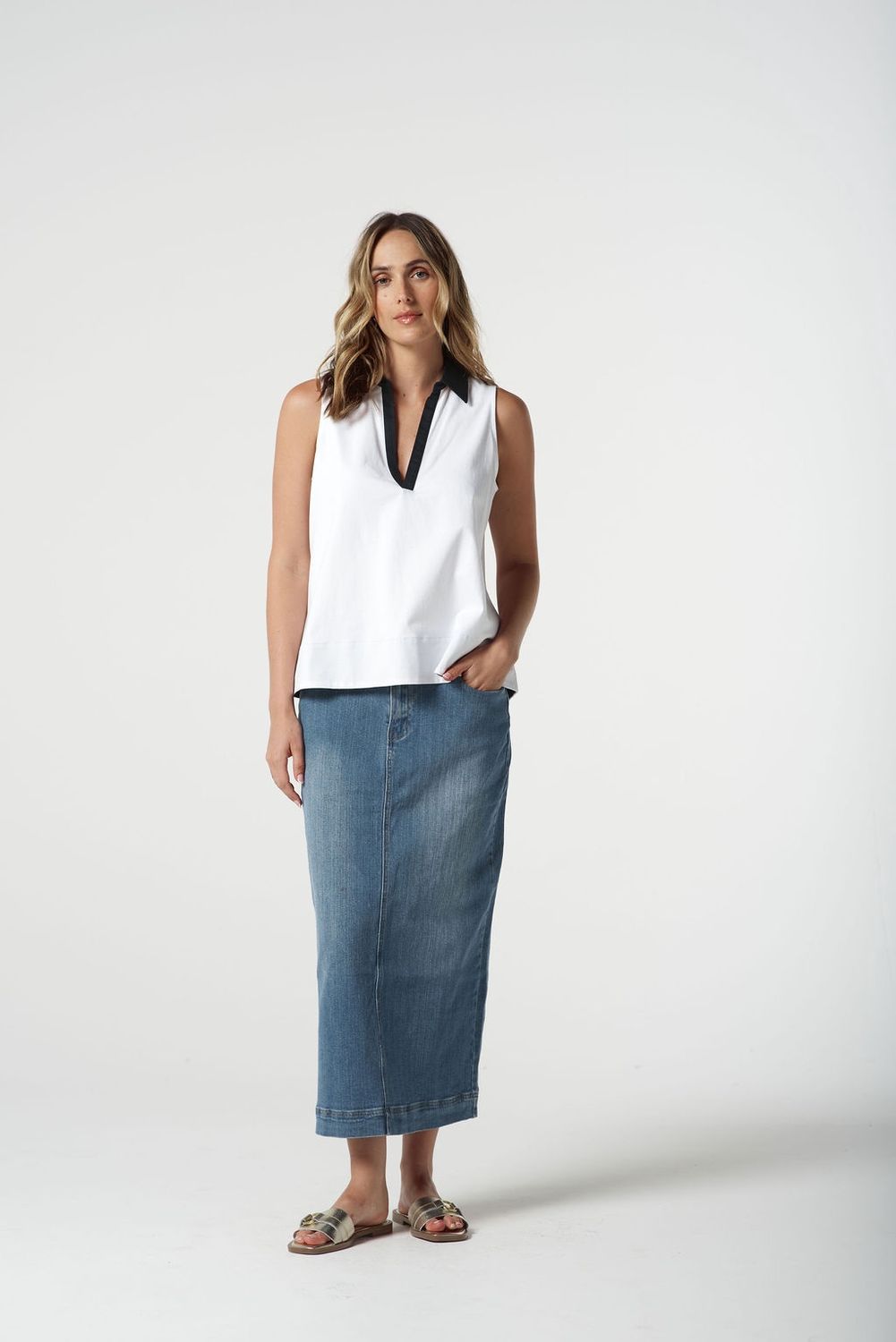 Goondiwindi Sleeveless Polo White
