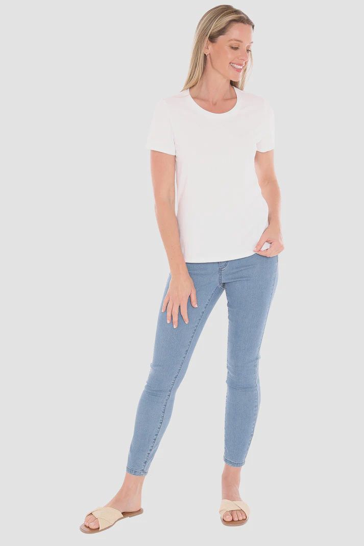 Jump Core Short Sleeve Tee White