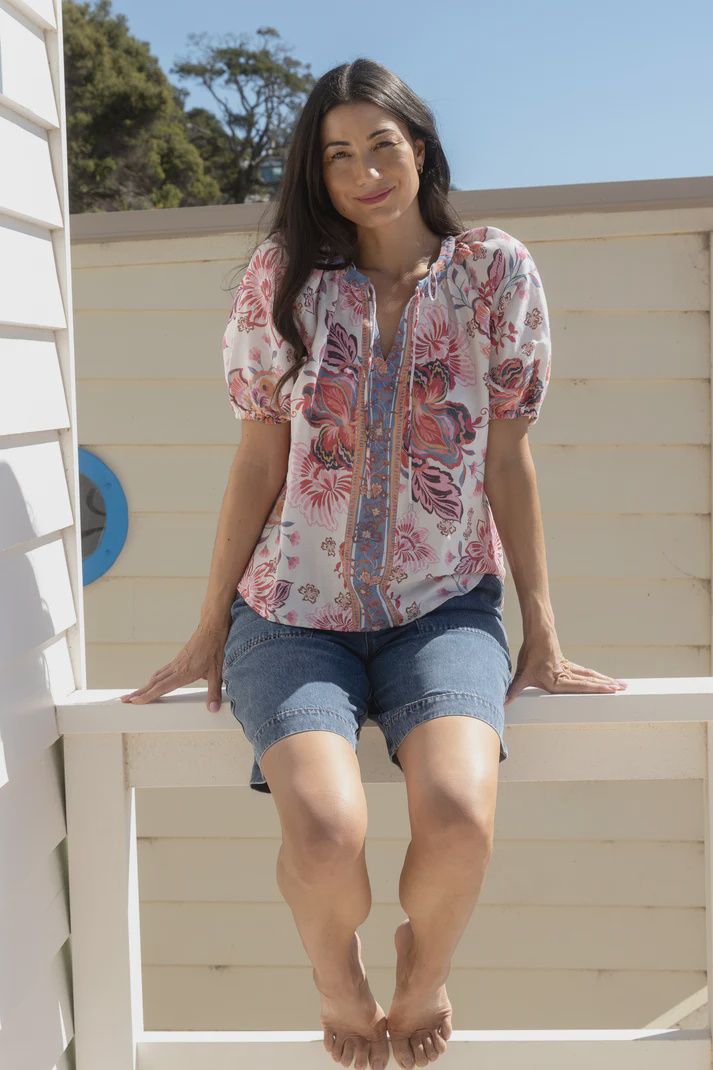 Jump Sweet Iris Top