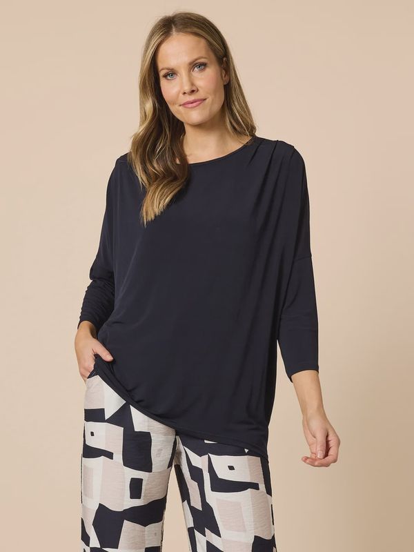 Clarity Travellers Pleat Top