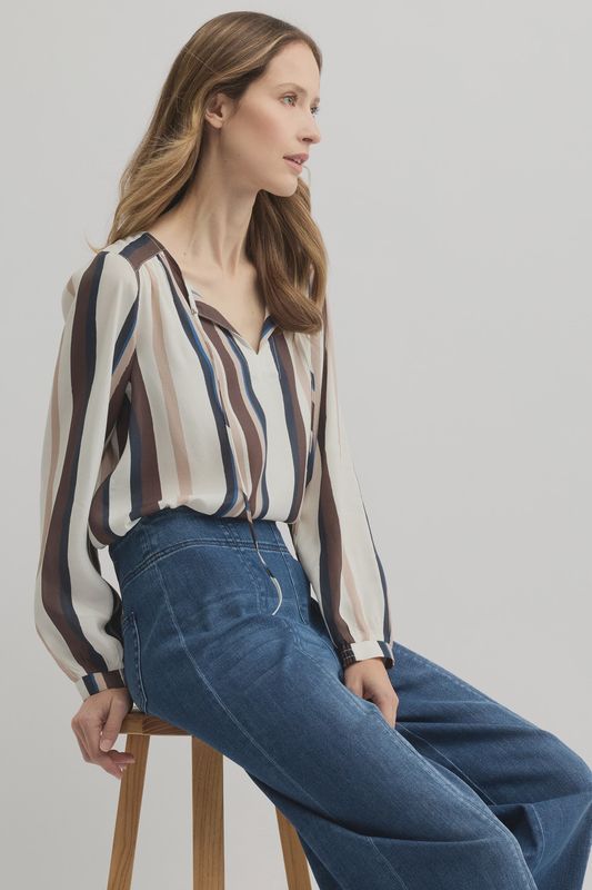 Yarra Trail Truffle Stripe Inprint Blouse