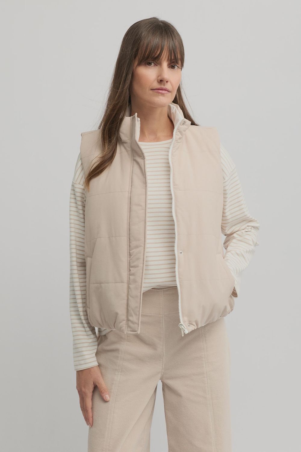 Yarra Trail Reversible Levity Puffer Almond/ Ecru