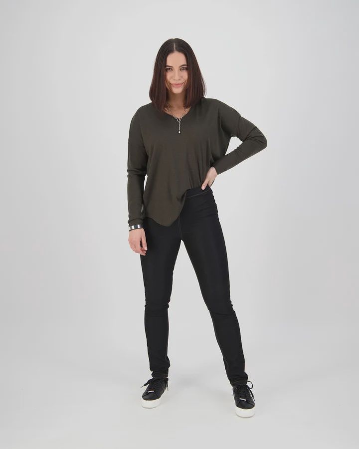 Vassalli Origin Pull On Skinny Leg Full Length Black Denim Contrast Stitching