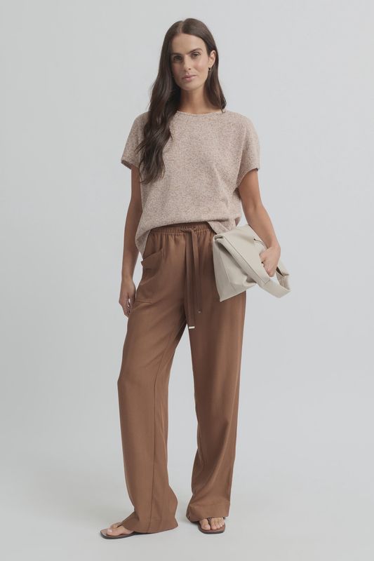 Yarra Trail Lona Tee Clay/Ecru